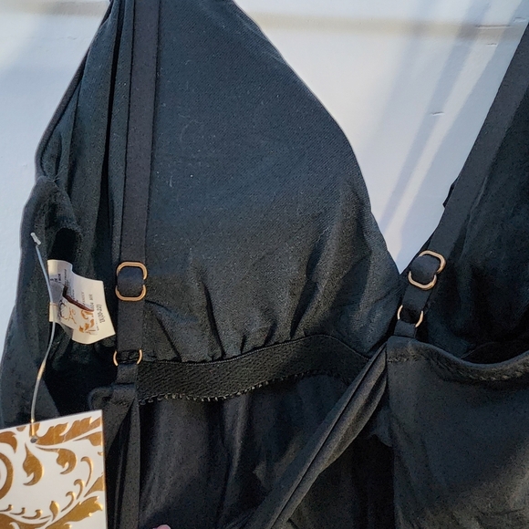 Becca One Piece Swim Suit NWT Size 2X Black - Picture 6 of 6